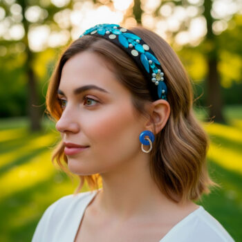 Diadema joya azul