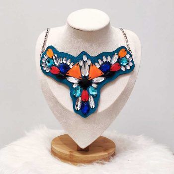 Collar babero turquesa