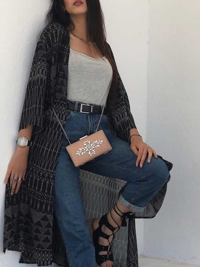 clienta-bolso-joya-look-invitada-lara-garabatea-10