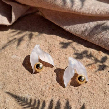 Mini brotes, pendientes blanco nacarado